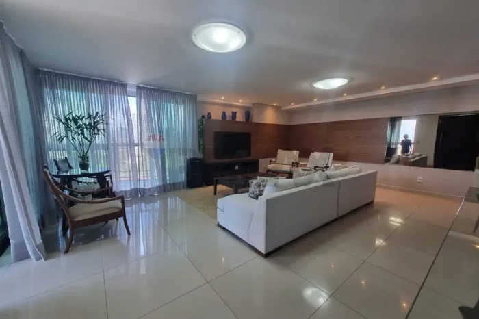 Apartamento de Luxo em Cabo Branco, 4 Quartos Suites Porteira Fechada