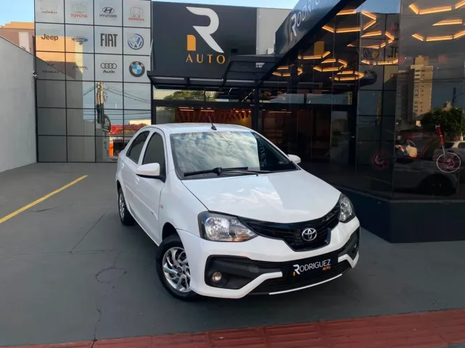 Toyota Etios X Sedan 1.5 Flex 16V 4P Mec. 2020