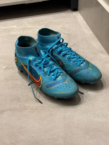 CHUTEIRA NIKE SUPERFLY MERCURIAL 8 ELITE