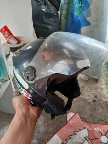 Capacetes 2 por 50