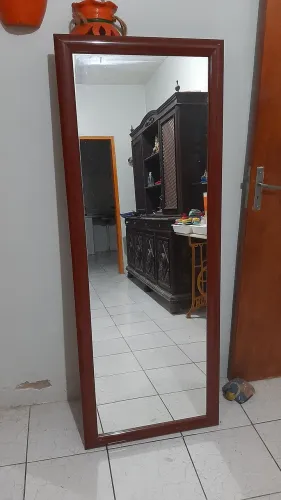 Espelho moldurado