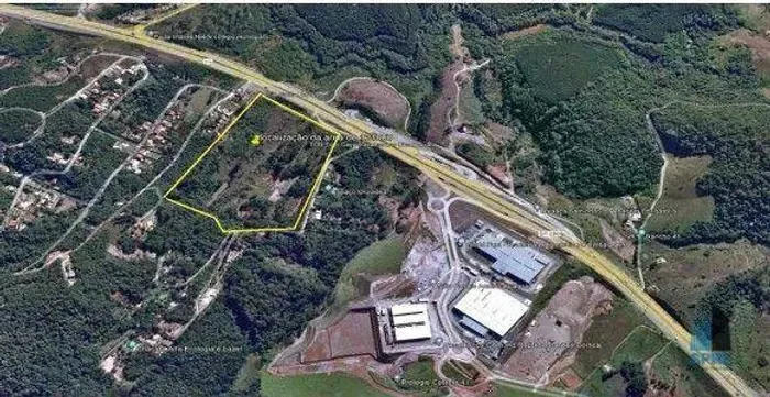 Área 121.000m², margens rodovia, bts, oportunidade, excelente localização estratégica..