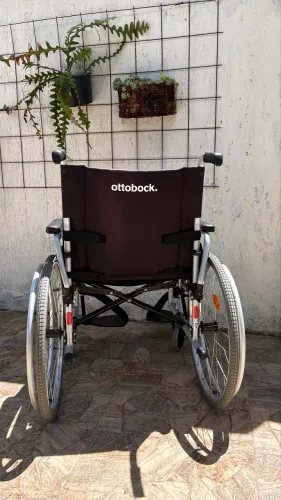 Cadeira de Rodas Ottobock Seminova