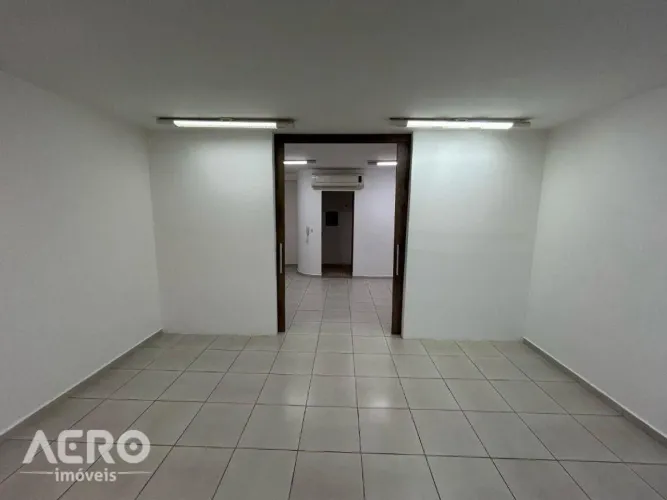 Sala comercial no Business Office