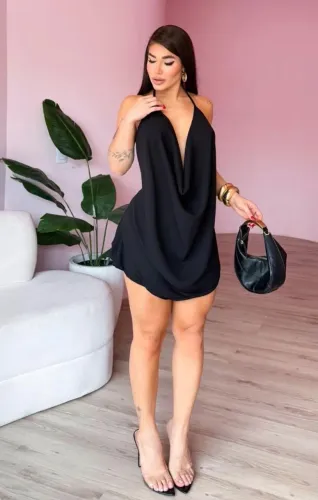 Conjunto feminino bata com short saia preto tam Único NOVO