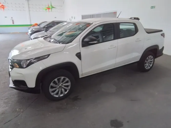 Fiat Strada Freedom 1.3 Flex 8V CD 2026