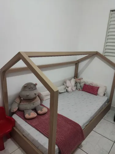 Cama montessoriana 100% MDF