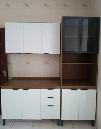 Armário Semi Novo