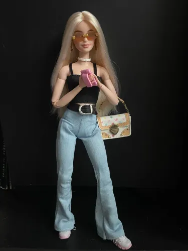 Barbie you create Basics