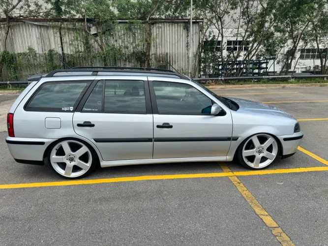 Volkswagen Parati 2.0 MI/ 2.0 MI Track & Field 2000