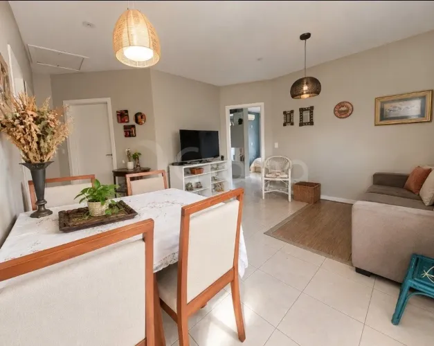 Casa Residencial ou Comercial no Pagani, Palhoça
