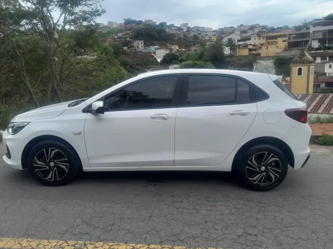 Chevrolet Onix Hatch LT 1.0 12V Flex Mec. 4P 2025
