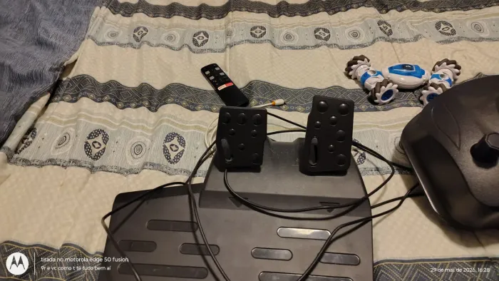 Controle  com volante e pedal para Pc warrior