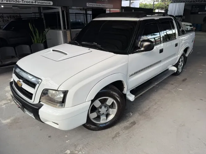Chevrolet S10 P-up Executive 2.4 MPFI F.power CD 2011