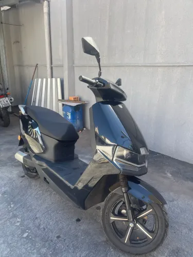 Moto elétrica luyuan