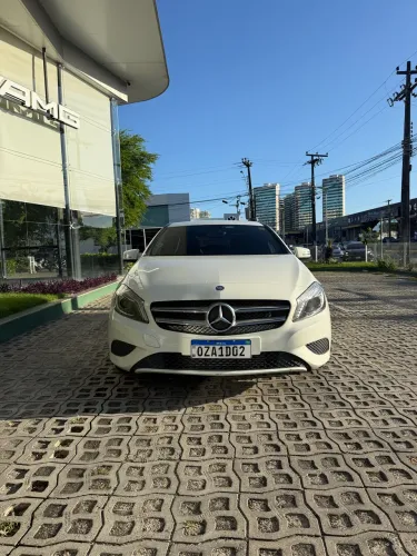 Mercedes-Benz Classe A 200 1.6 TB 16V Urban 156cv Aut. 2014