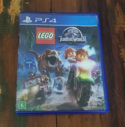)<br>? ? LEGO Jurassic World (PS4) - Aventura Divertida para a Família toda!