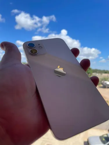 iPhone 12