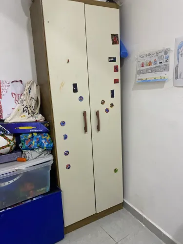 Guarda roupa duas portas