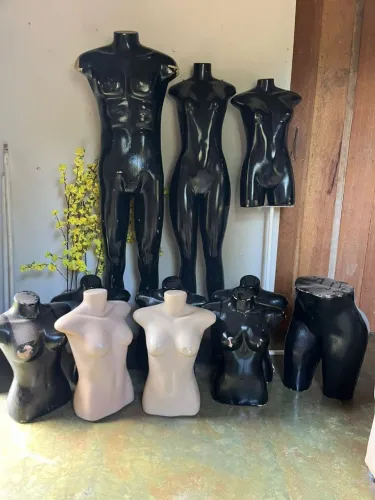 Utensílios para loja de roupas