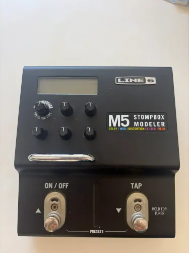 Pedaleira M5 Stompbox Modeler Line 6