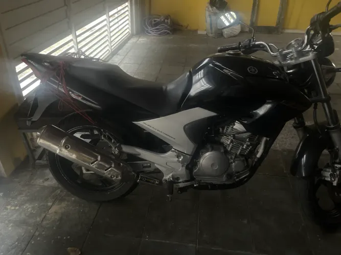 Moto fazer ano 2008