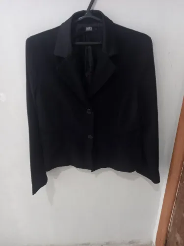 Roupas semi novas , desapego