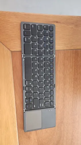 Mini teclado dobrável 