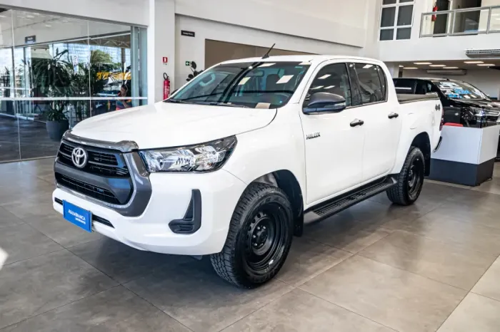Toyota Hilux CD 4X4 2.8 Diesel Aut. 2025