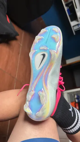 Nike mercurial vapor 17