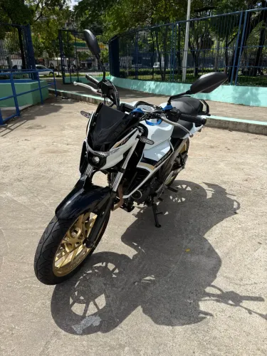 Fazer 250