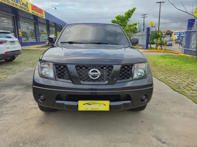 Nissan Frontier XE CD 4X2 2.5 TB Diesel 2013