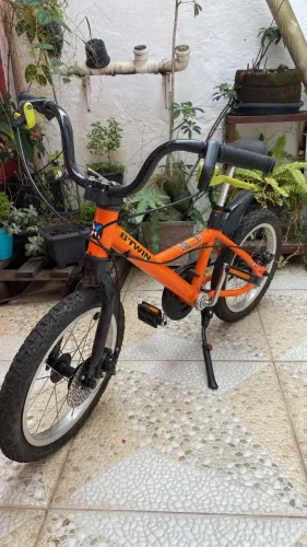 Bicicleta Infantil Aro 16 Robot Btwin Cor Laranja