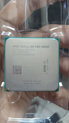 Athlon 300GE