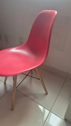 Cadeira Pé Palito Assento Vermelho