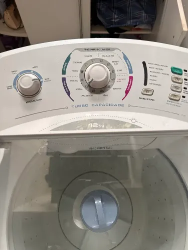 Máquina de lavar ELECTROLUX