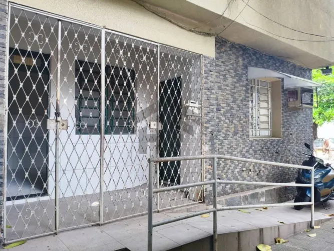 Ponto Comercial de 85m² para alugar, localizado na Graças, Recife - Pernambuco.