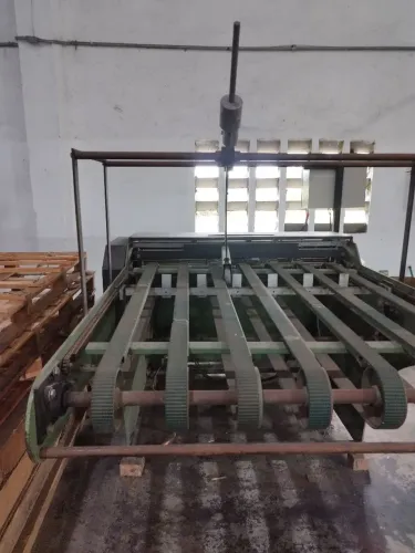 Máquina de cartonagem 