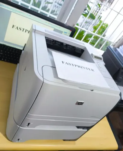Impressora HP LaserJet P2055 com bandeja adicional