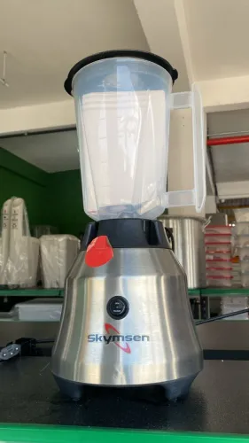 Liquidificador Inox Copo de Plástico, Alta Rotação 1,5L - 900W 220V