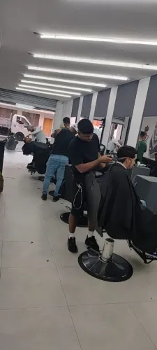 Preciso de barbeiro com experiencia