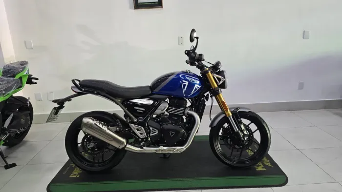 TRIUMPH SPEED 400