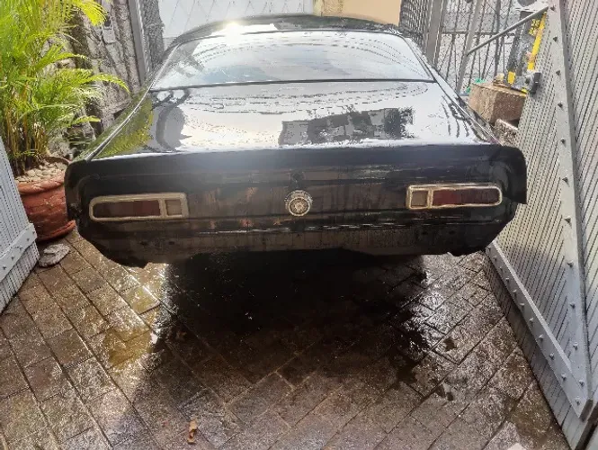 Ford Maverick Super Sedan 8 Cilindros 12V Gasolina 4P Manual 1976