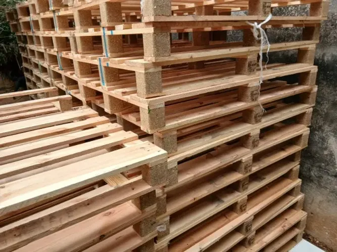Pallets de pinus (novos)
