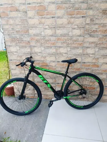 Bicicleta Aro 29 GTS Freio a Disco + Suspensão - Nova