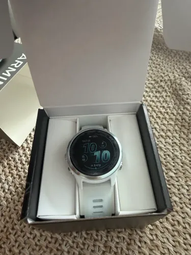 Garmin Forerunner 570 42mm 