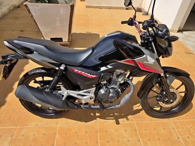 CG 160 Titan 2025 econômica