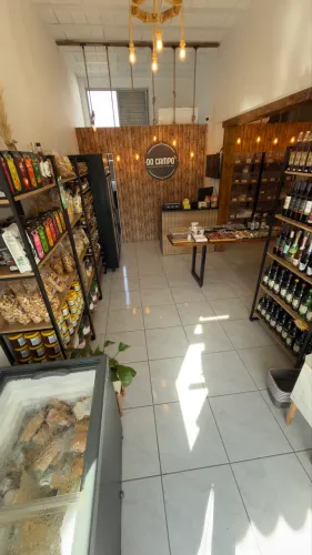 Vendo loja de produtos coloniais e naturais