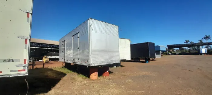 Bau 8.50x2.60 chapeado