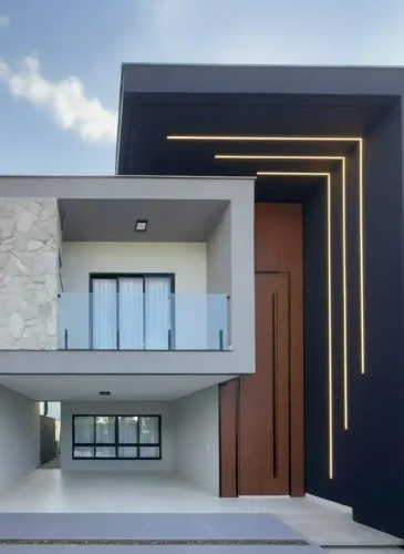 Casa de Alto Padrão Mobiliada no Glória 3 Suítes | 4 Vagas | Espaço com Churrasqueira